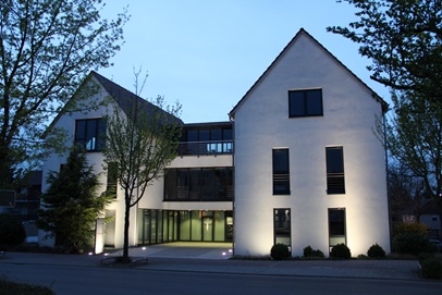 Modernes Architektenhaus Geschäftsgebäude